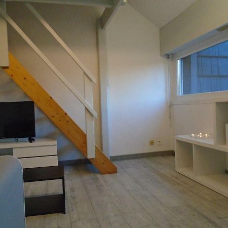 Appartement Bellesrives Vesoul Bagian luar foto